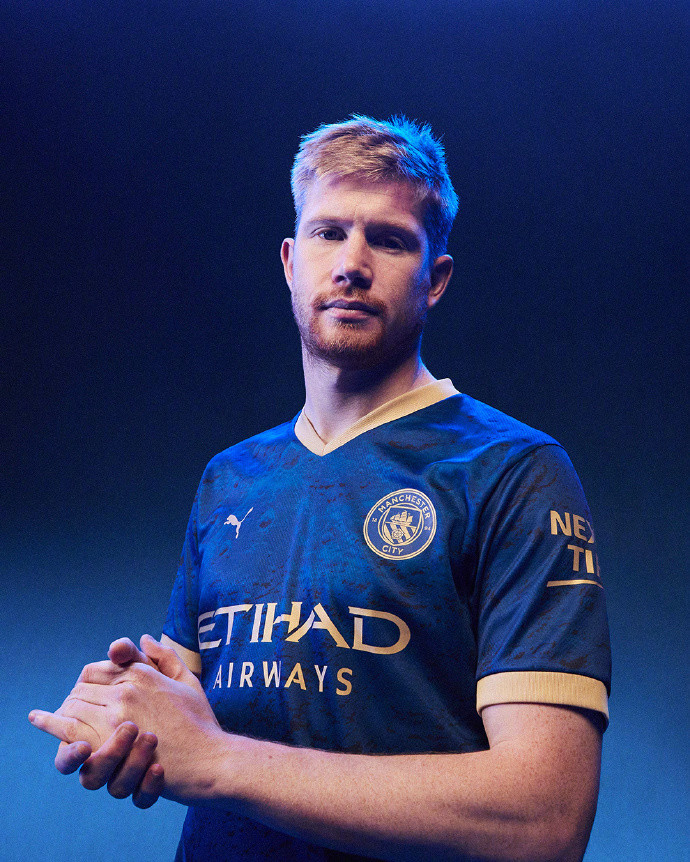 世欧预半场：詹扎劲射造险，瑞典暂0-0斯洛文尼亚（世欧预半场战报：瑞典0-0斯洛文尼亚，詹扎远射险些破门）