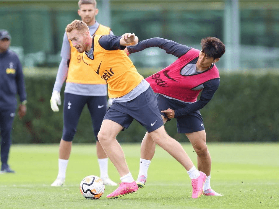 记者：尤文准备接受马赛对小维阿的报价，交易很快完成