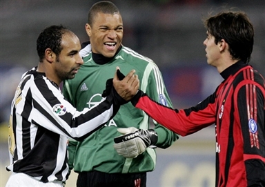 英超三强本轮欧冠比赛日小结English tea...（欧冠赛日速递：英超三强简报）