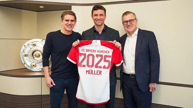 FIFA年度最佳女足阵容：邦马蒂领衔巴萨女足6人入选，鲁索在列（FIFA年度最佳女足阵容出炉：巴萨女足6人上榜，邦马蒂领衔，鲁索入选）