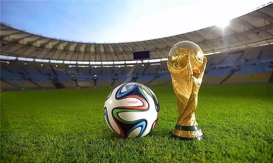 范弗里特：密集赛程与长途奔波是伤病率上升的主因