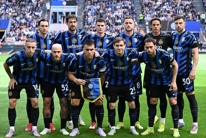 2025 赛季：旧金山巨人队宣布其主场 Oracle Park 的外野墙将进行微幅调整