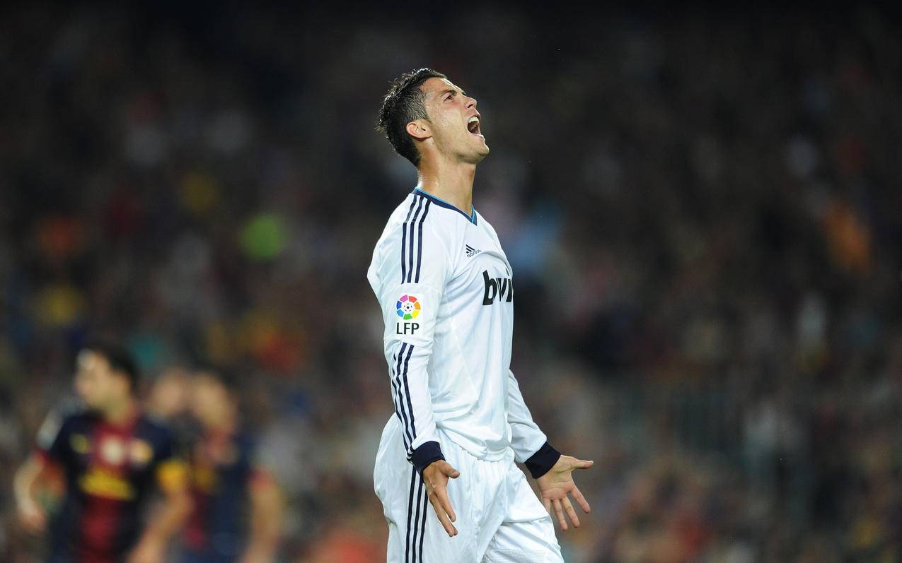 卫报评2025百大球星：登贝莱居首，梅西第34，C罗第51（2025卫报百大球星榜出炉：登贝莱夺魁，梅西第34，C罗第51）