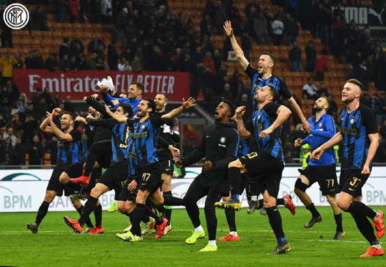 国际足联确认：2026年世界杯引进NFL规则，上下半场变四节制