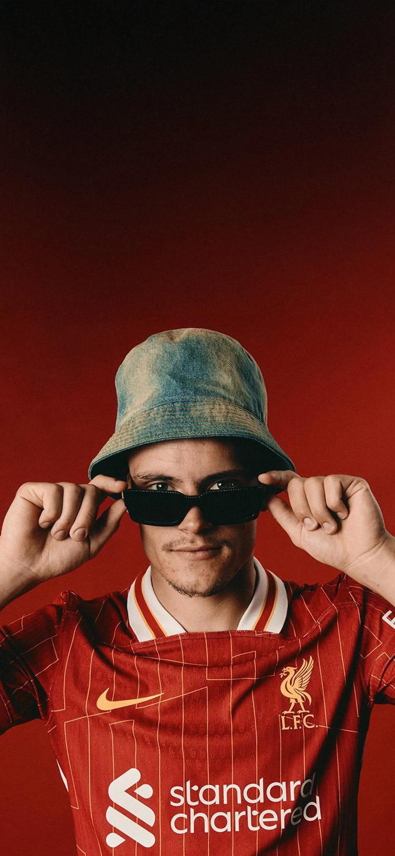 欧冠今夜观赛指南：枪手迎战强敌拜仁，皇马客场出征盼洗颓